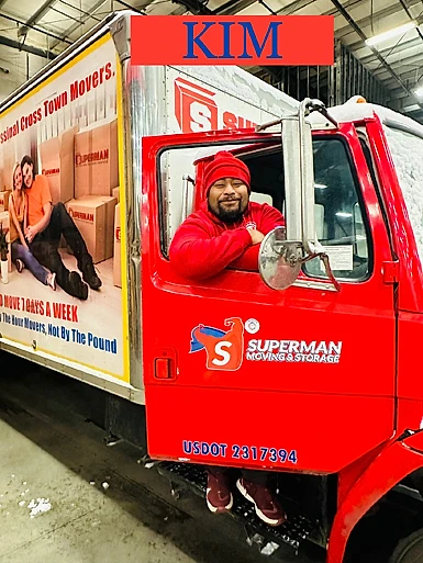 Kim, Superman Moving crew